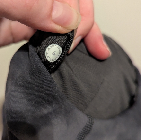 Lululemon Wonder Train Longline Sports Bra - Diamond Dye sz 4 - Picture 5 of 5